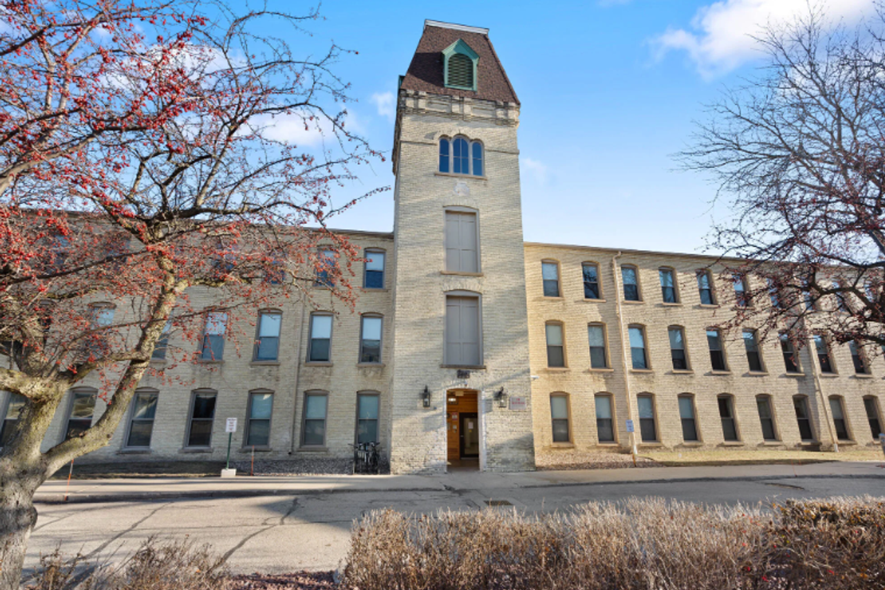 Franklin Mill Apartments - Photo 5 of 9