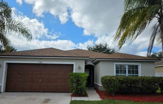 1745 Strathmore Cir - Photo 1 of 1