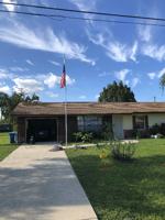 featured image of 1300 Emerson Dr Ne #1