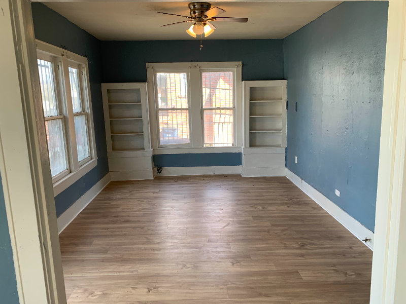 1215 W Arlington Ave - Photo 2 of 8