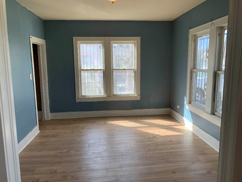 1215 W Arlington Ave - Photo 3 of 8