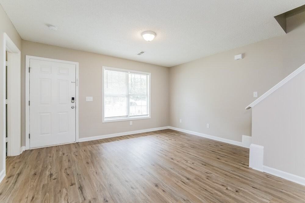 35 Brantley Cir #2 - Photo 4 of 15
