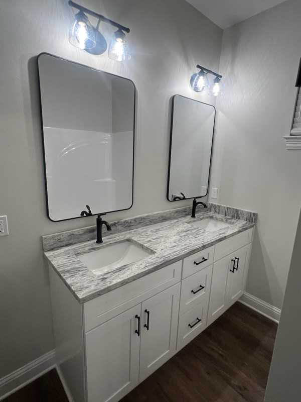 215 Hoover Dr #B - Photo 4 of 6