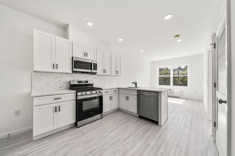 51 E Main St #205 - Photo 5 of 16