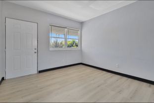 474 1/2 E Norwich Ave #B - Photo 1 of 1