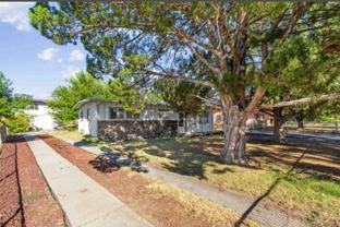 305 Zuni Dr - Photo 1 of 1
