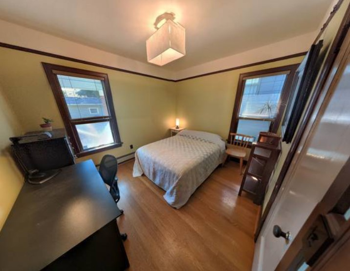 16 S Cedar St - Photo 3 of 5