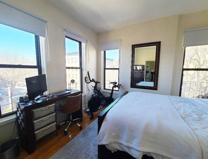 621 E Edgewater Ave - Photo 2 of 7