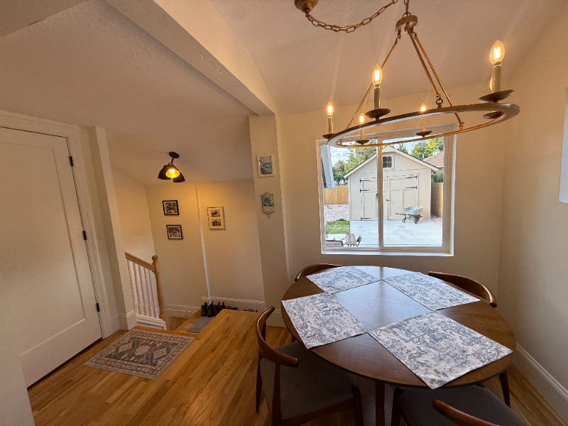 229 E Wilson Ave - Photo 3 of 20