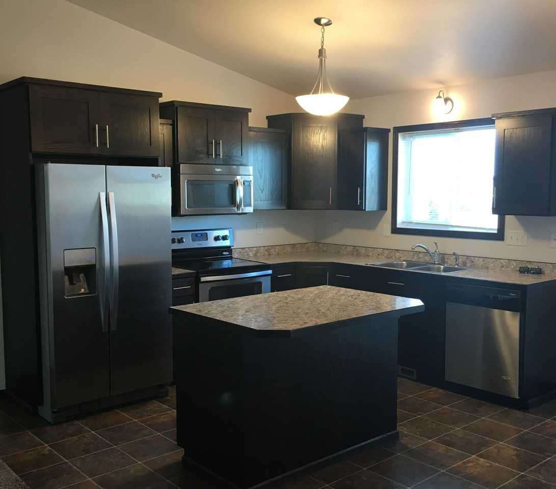 1452 44th Ave S - Photo 2 of 12