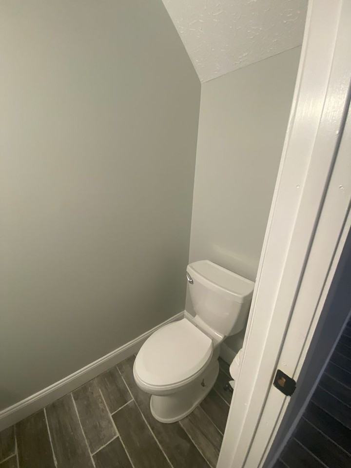 3210 Summerhill Ln - Photo 3 of 12