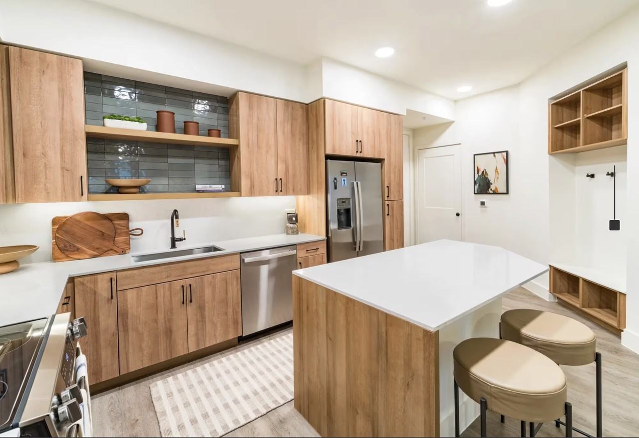 Main St & S Ervay St #444 - Photo 3 of 27