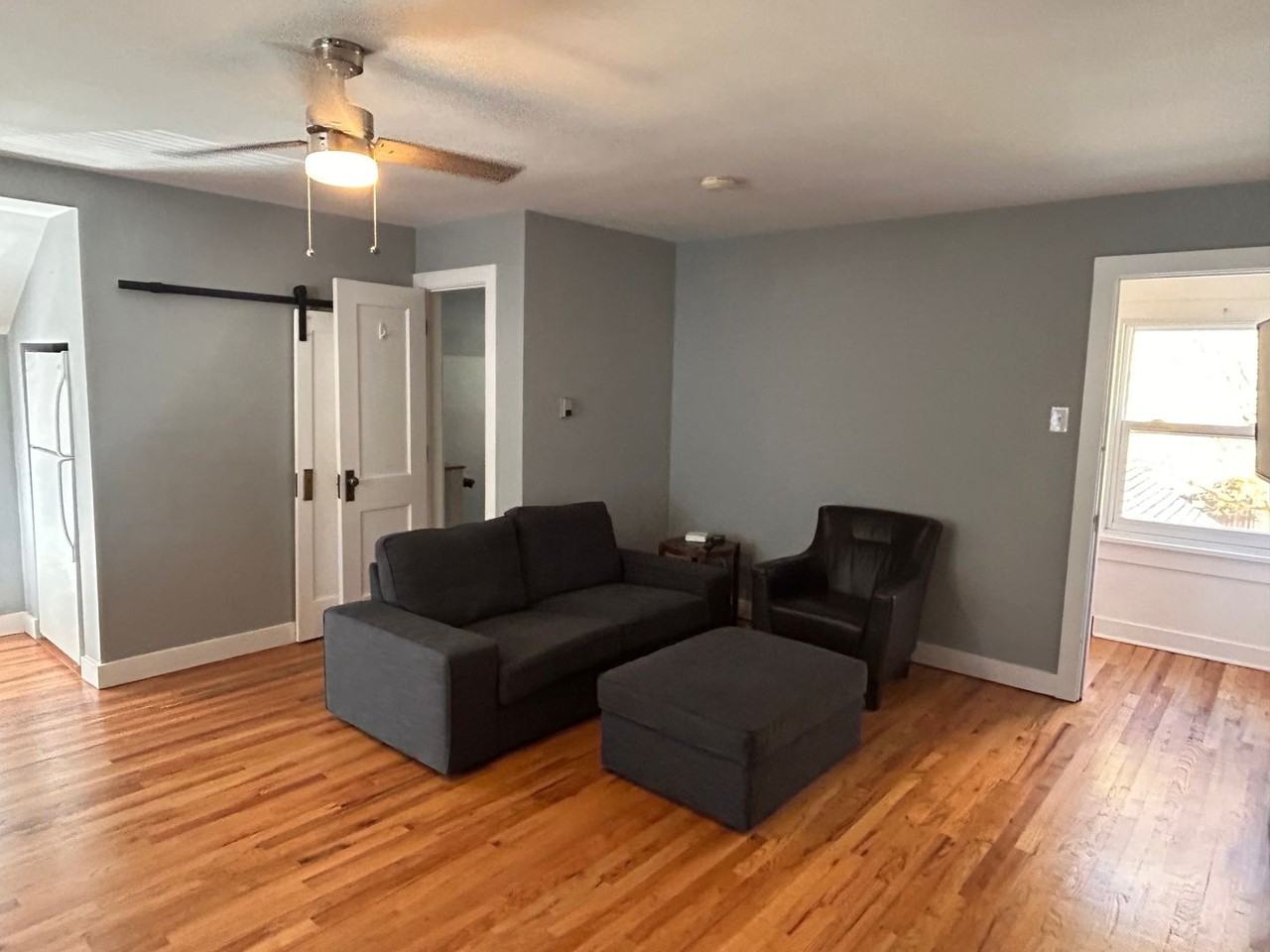 1008 Pitkin Ave - Photo 2 of 4