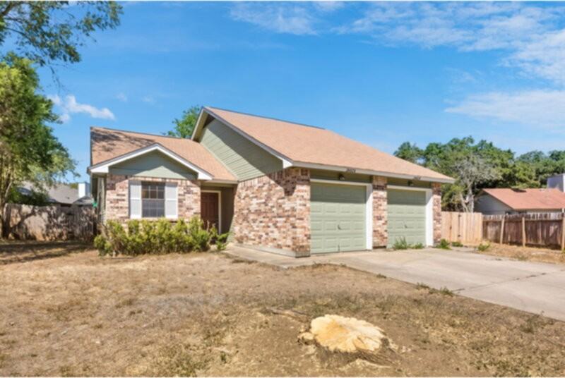 2602 Colquitt Cv #A - Photo 4 of 25