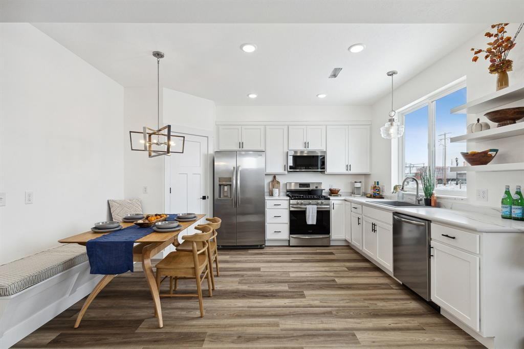 445 Skeels Avenue - Photo 6 of 17