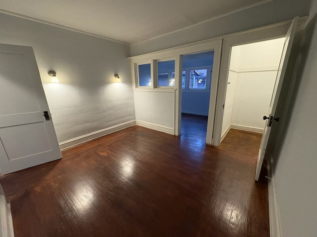 144 N 6th St #144 - Photo 4 of 12