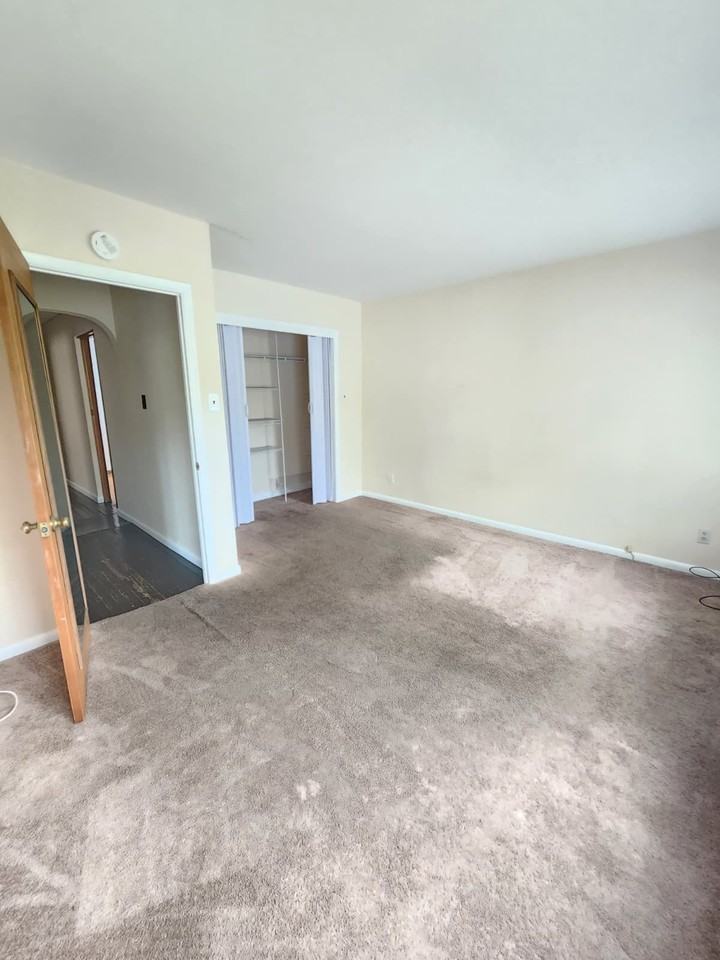 49 3rd Ave #1 - Photo 7 of 8