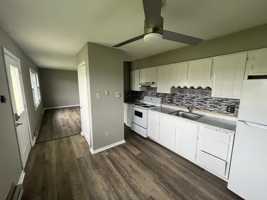 featured image of 204 E 5th St #206