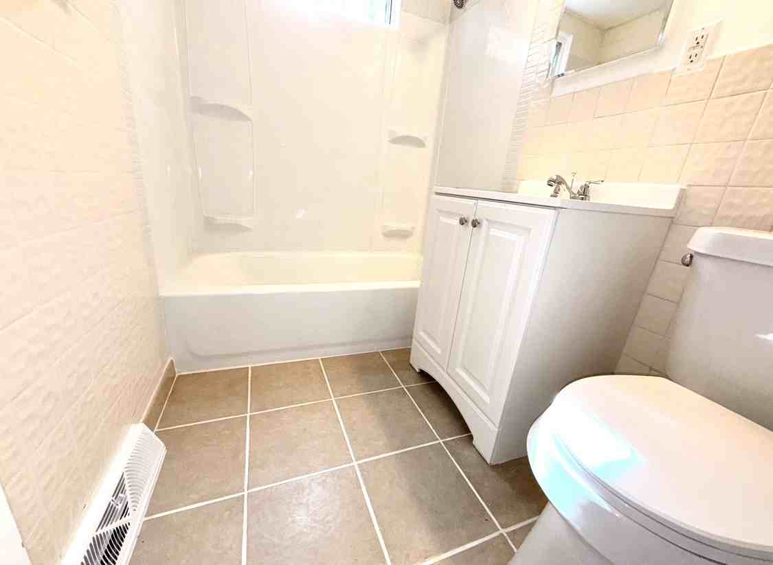 11260 Fisher Ave #NA - Photo 7 of 21