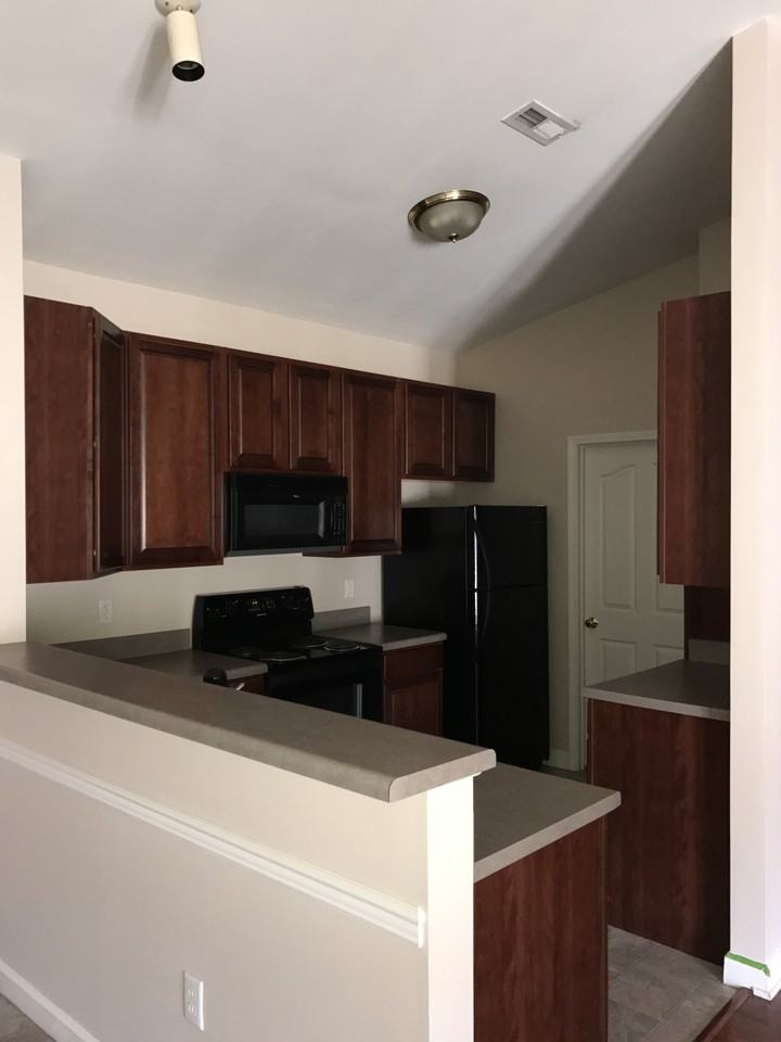 17023 Doe Valley Court #0 - Photo 6 of 18