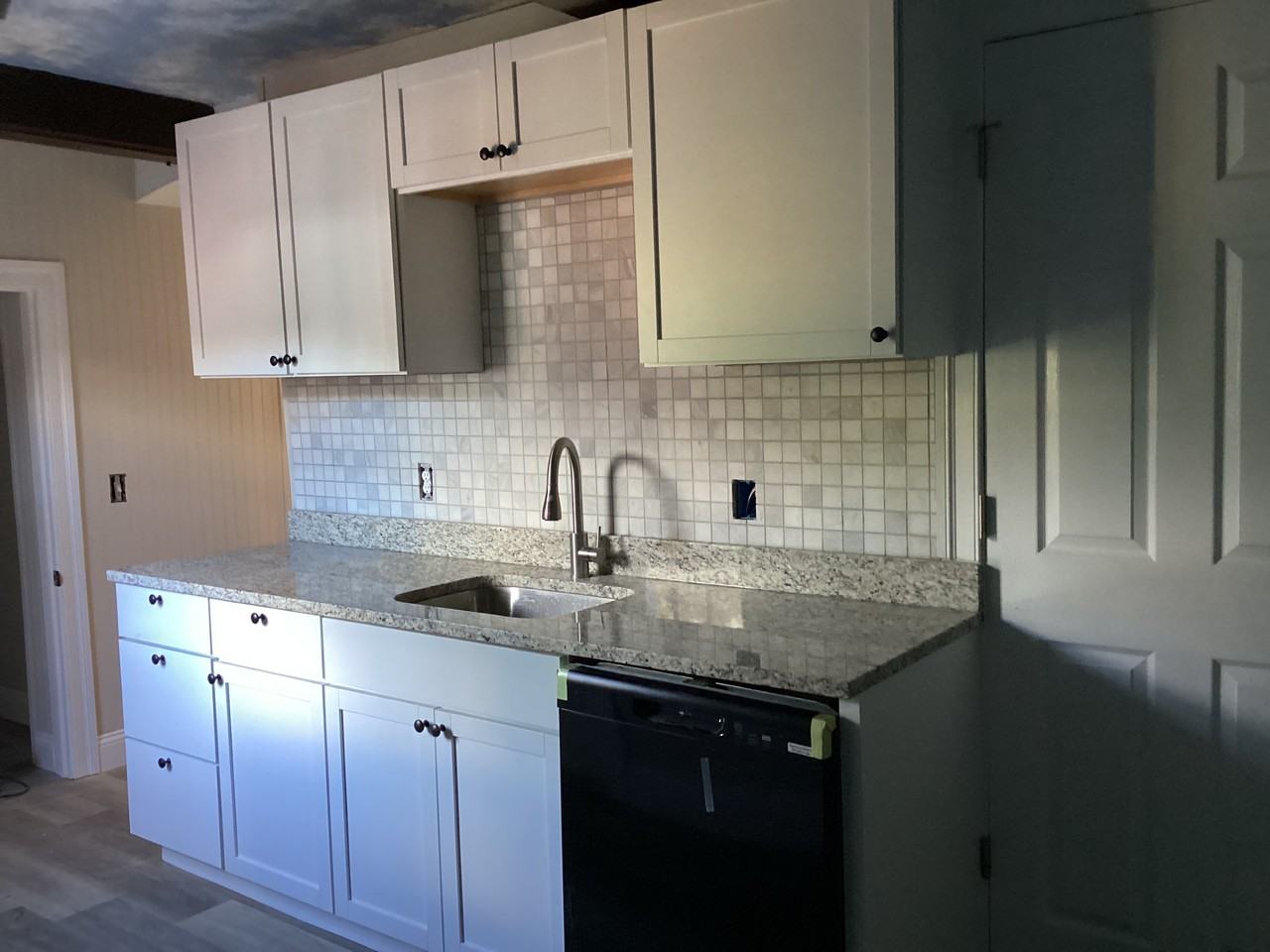 7527 Main St #5 - Photo 3 of 10