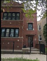 3139 W Leland Ave #B - Photo 1 of 1