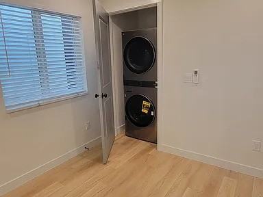 4211 S Holden St #4211 - Photo 2 of 9