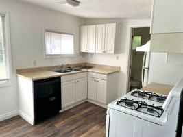 featured image of 1730 West Mulberry Street