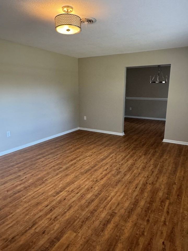 4732 Luce Rd - Photo 2 of 18