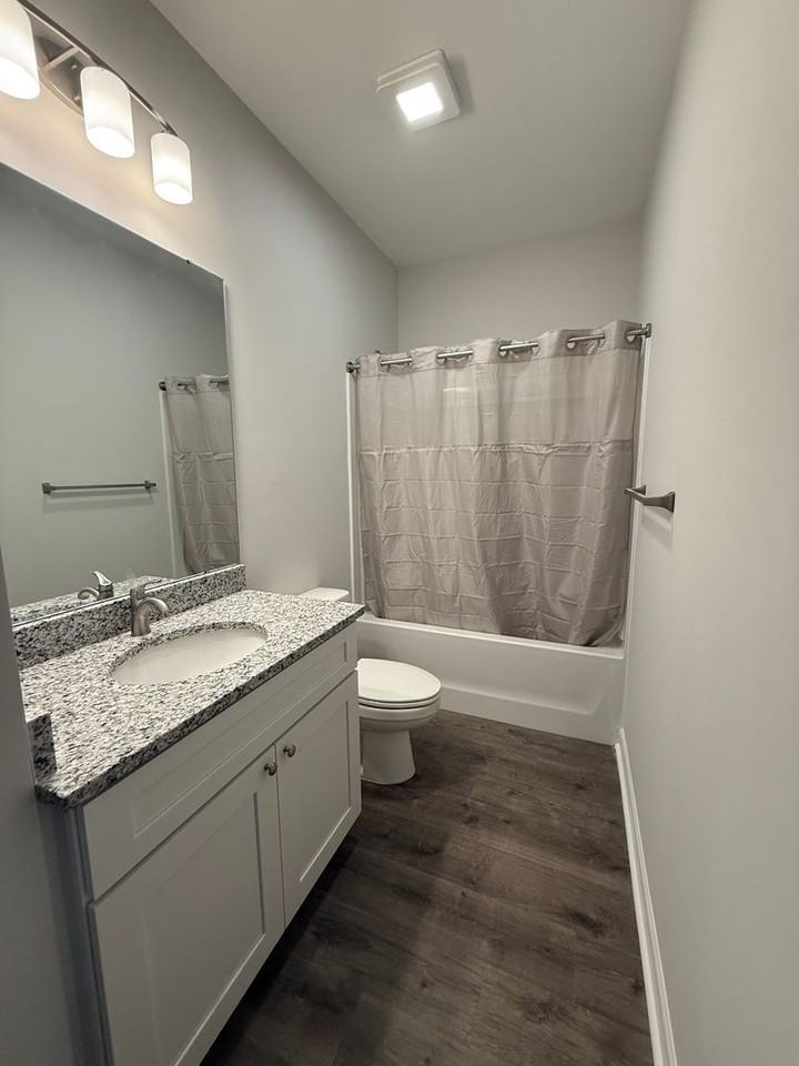 204 Home Ave - Photo 6 of 15