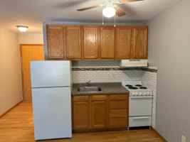featured image of 512 W Wilson St