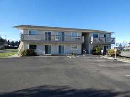 featured image of 1021 E 2nd St