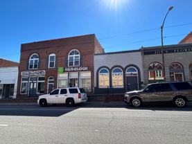 27 W Oak St - Photo 1 of 1