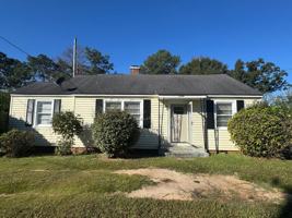 featured image of 1104 S 12th Ave