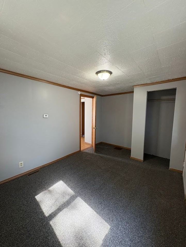 2149 18th St Sw - Photo 4 of 10