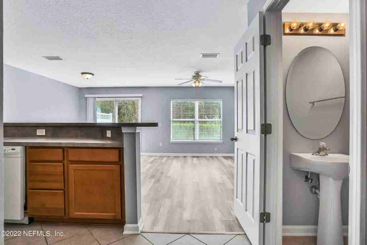 822 S Black Cherry Dr - Photo 6 of 27