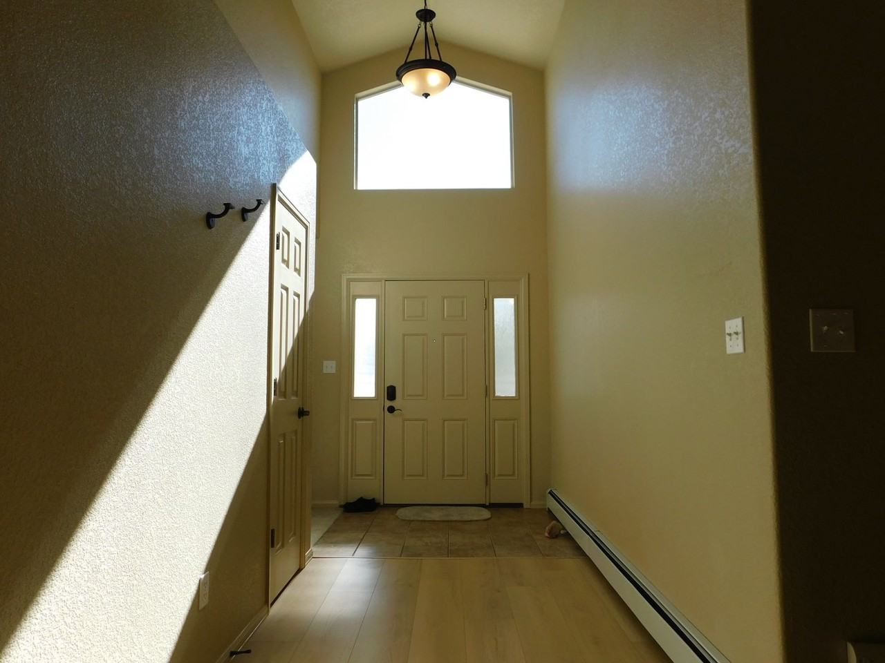 1213 E Carolina Ave - Photo 4 of 25