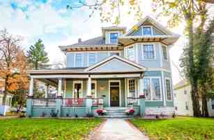 featured image of 1144 E Walnut St