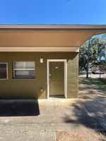 featured image of 1609 W Pensacola St #122