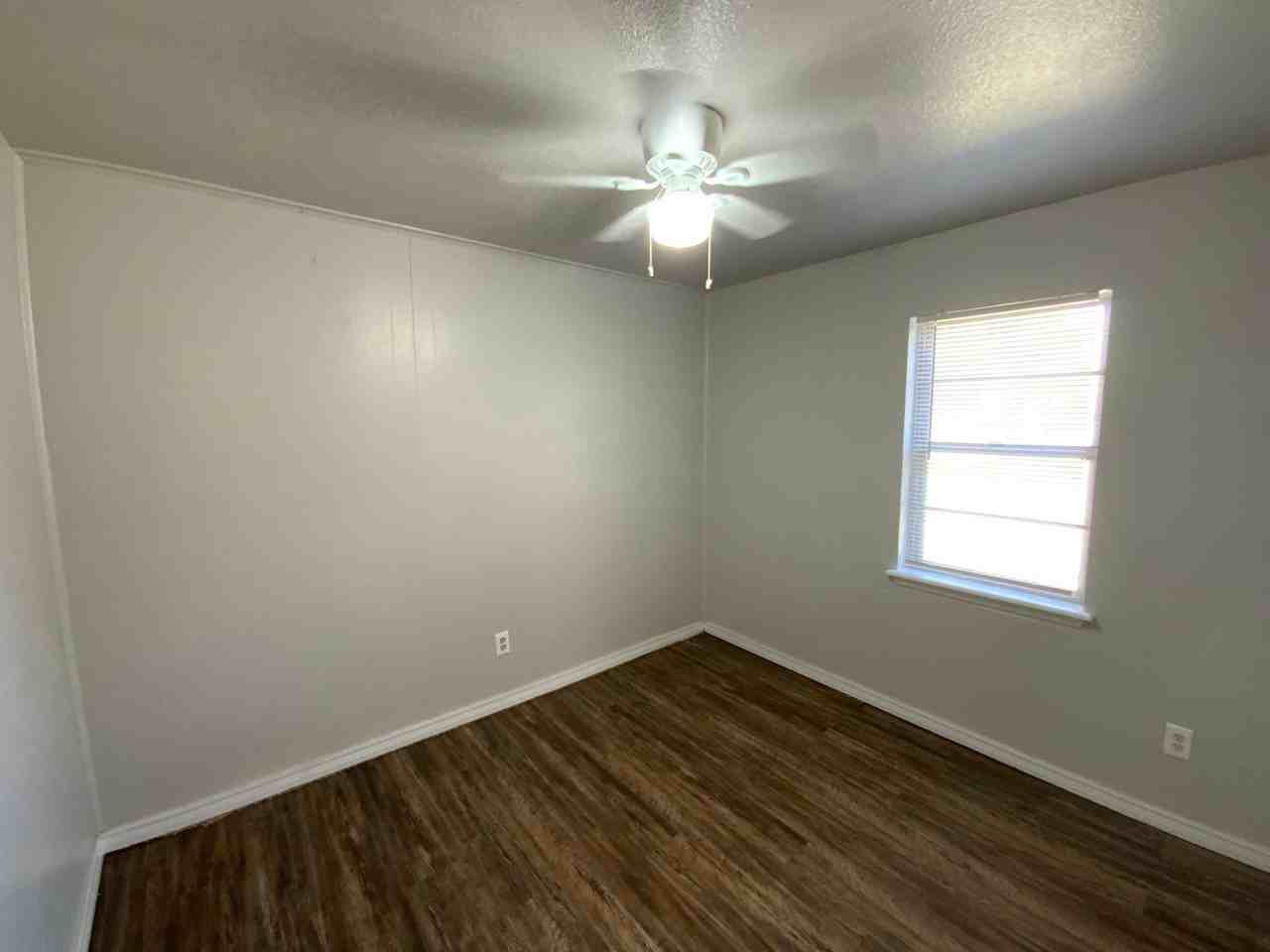 2919 Nw 20th St - Photo 7 of 18