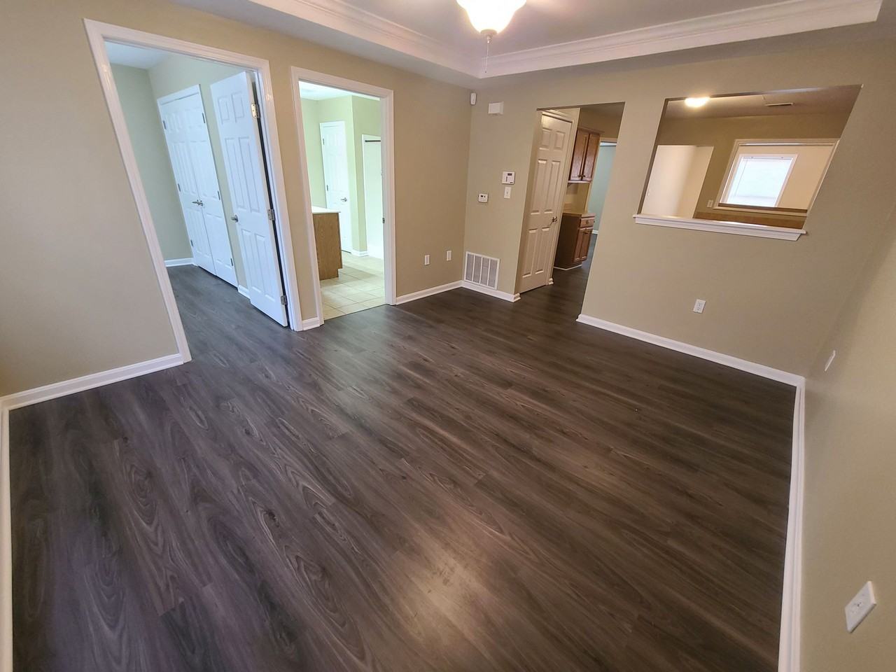 3802 Falcon Crest Dr #125 - Photo 5 of 34
