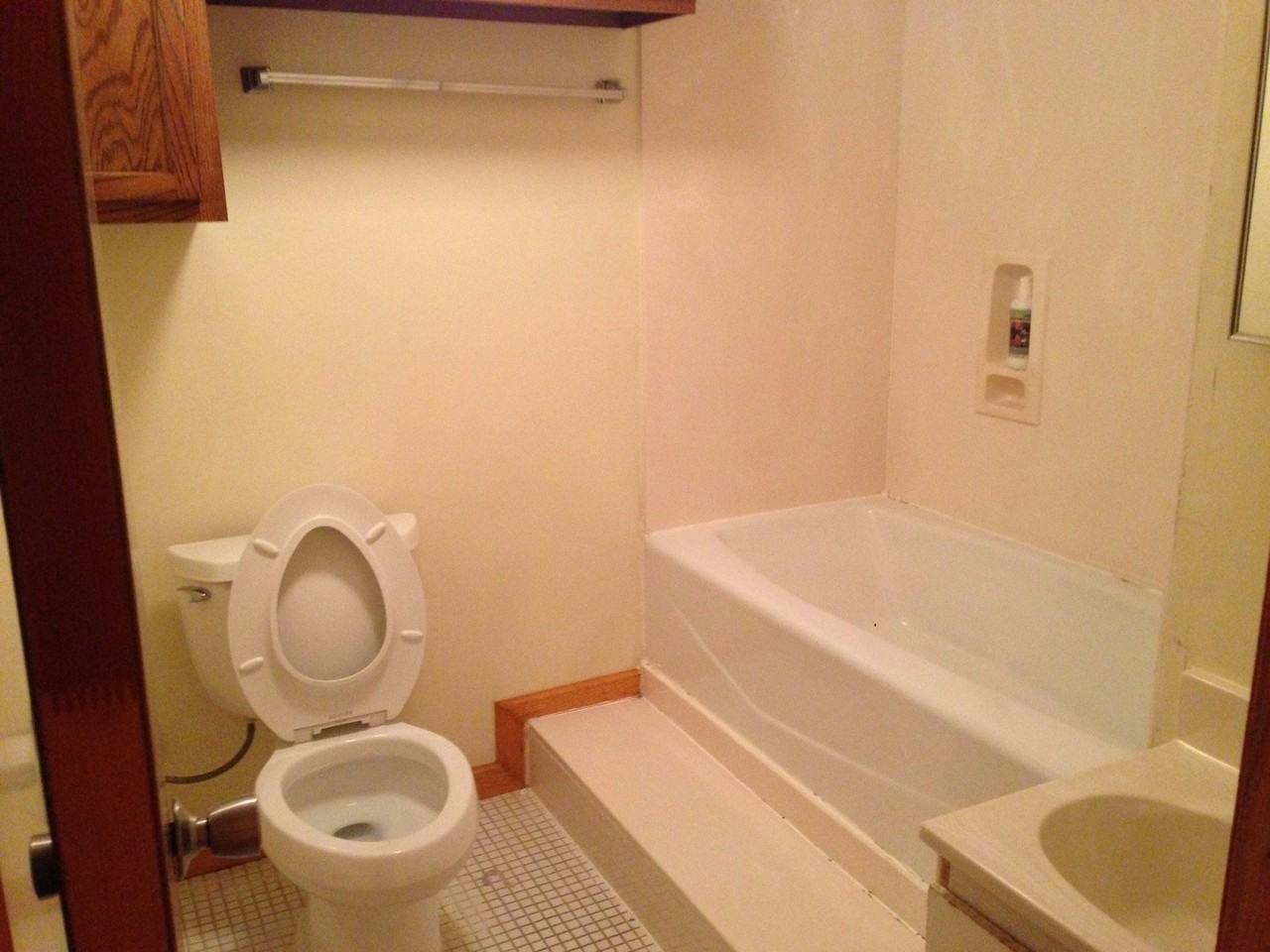 2303 Carlisle Dr - Photo 7 of 12