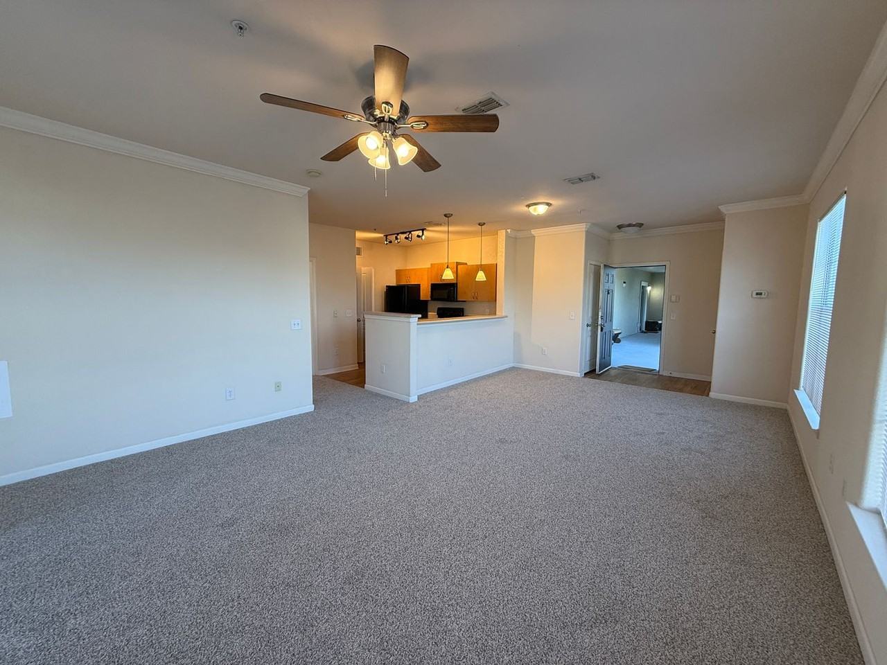 8290 Gate Pkwy W #166 - Photo 4 of 17