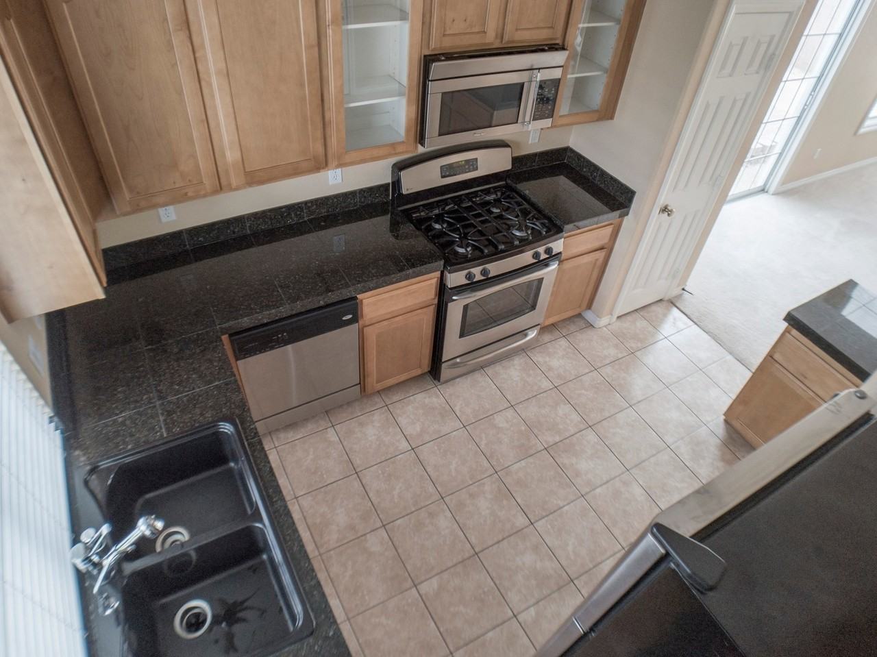 6143 Carson Hills Ave - Photo 5 of 27