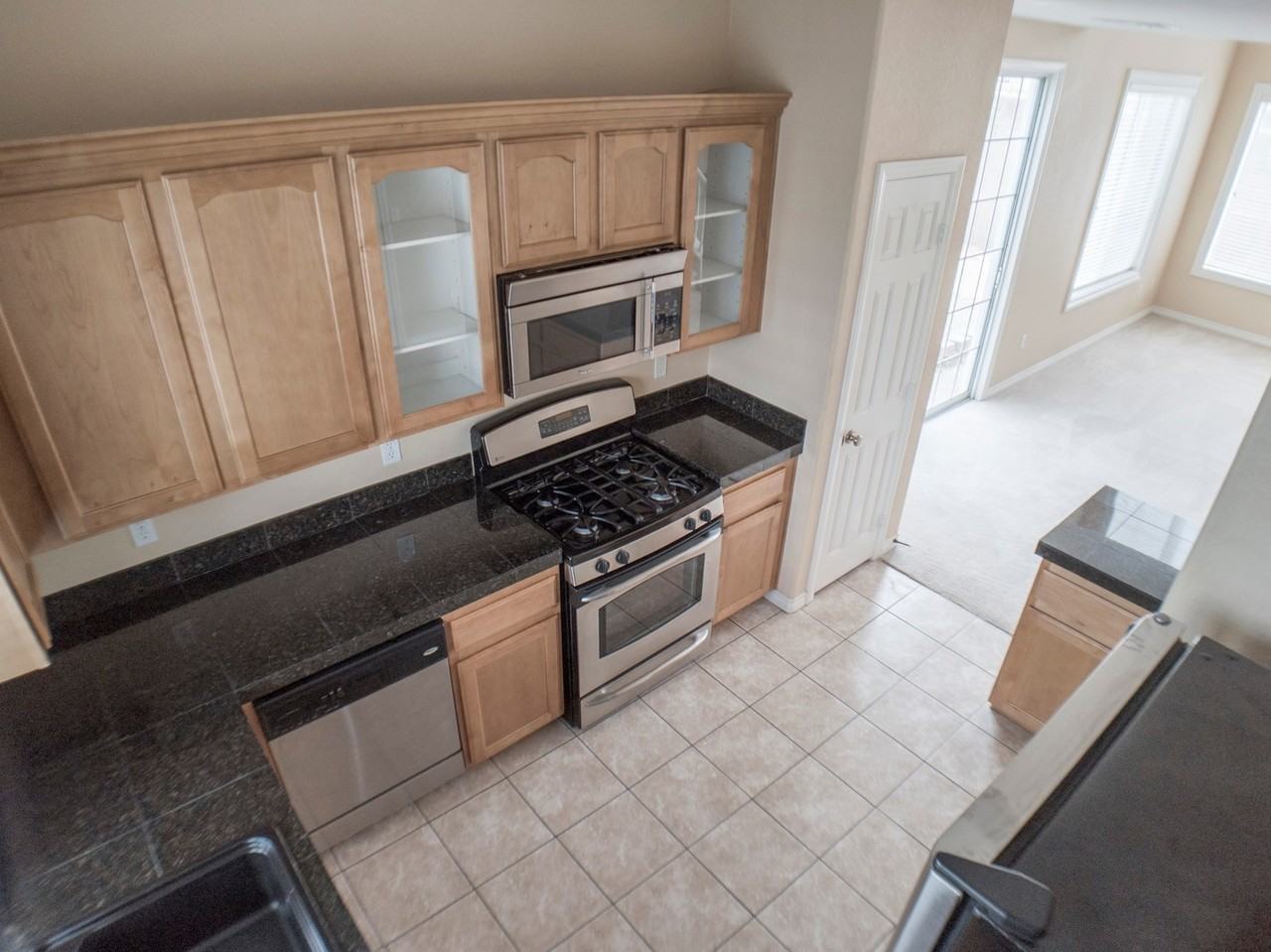 6143 Carson Hills Ave - Photo 6 of 27