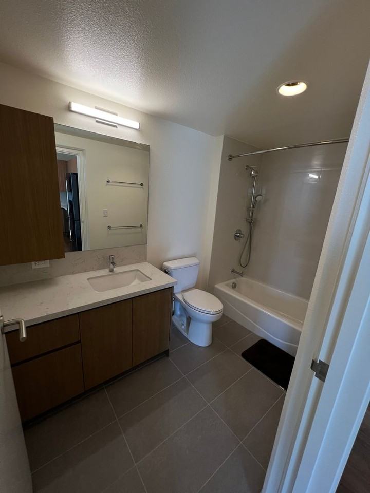 1391 Kapiolani Blvd #2008