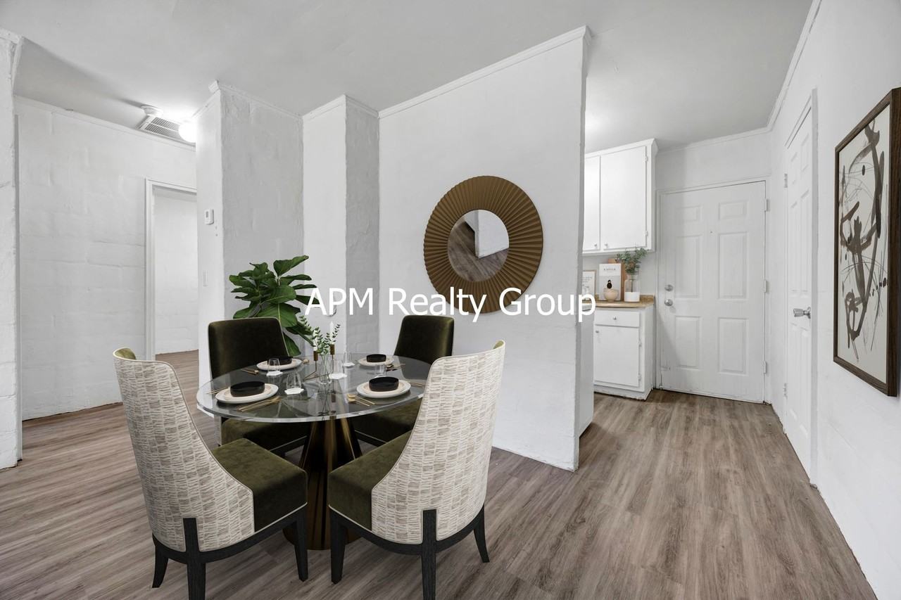 722 Douglas Street - Photo 3 of 16