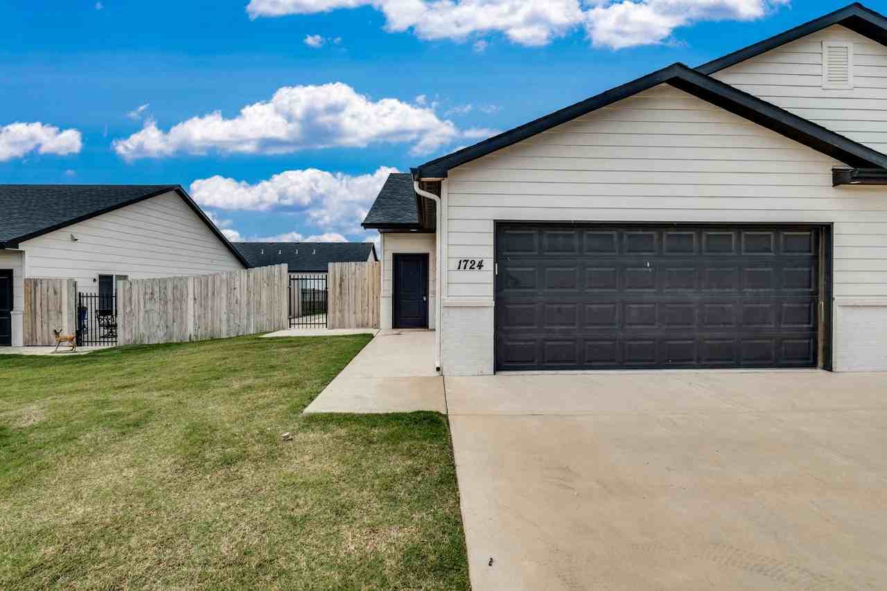 1779 Rover Court - Photo 2 of 13