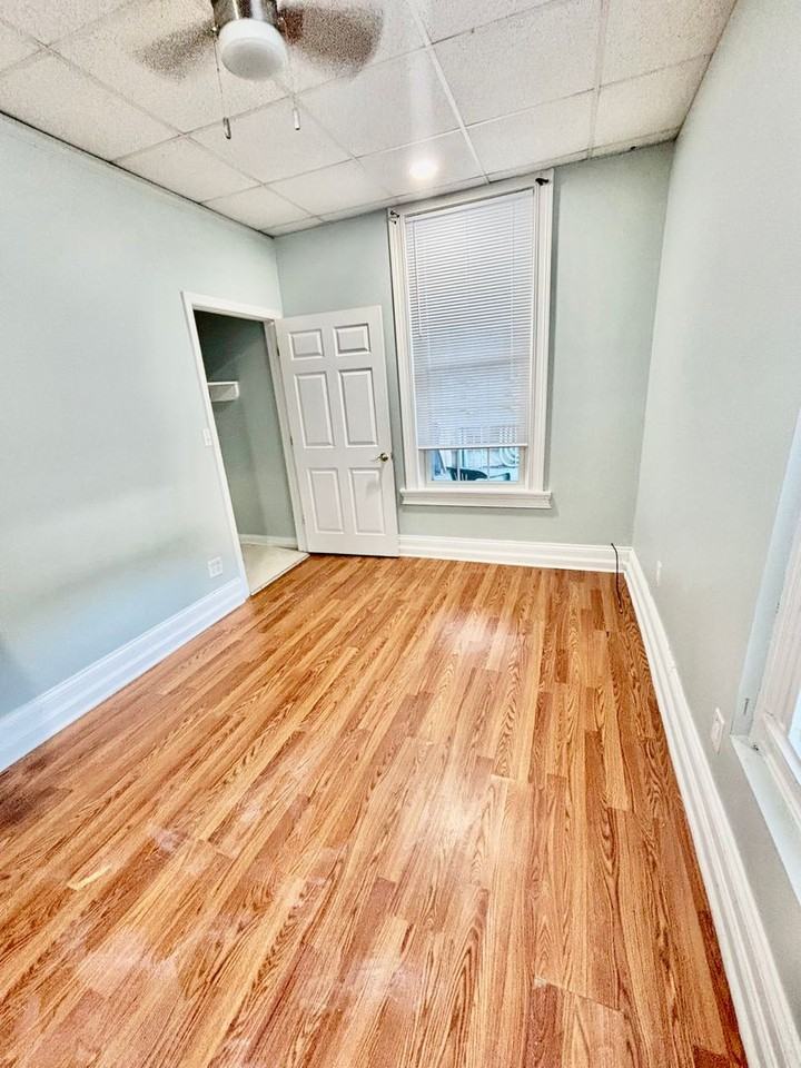 217 S Main St #101 - Photo 6 of 12