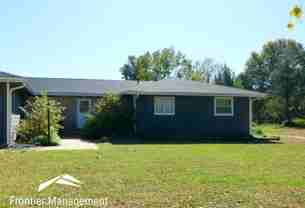 2607 Rogers Blvd - Photo 1 of 1
